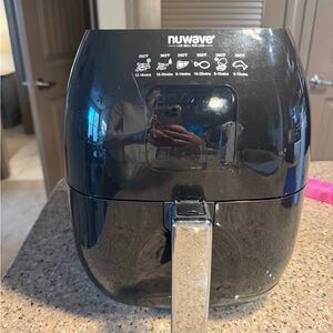 NuWave Black Air Fryer